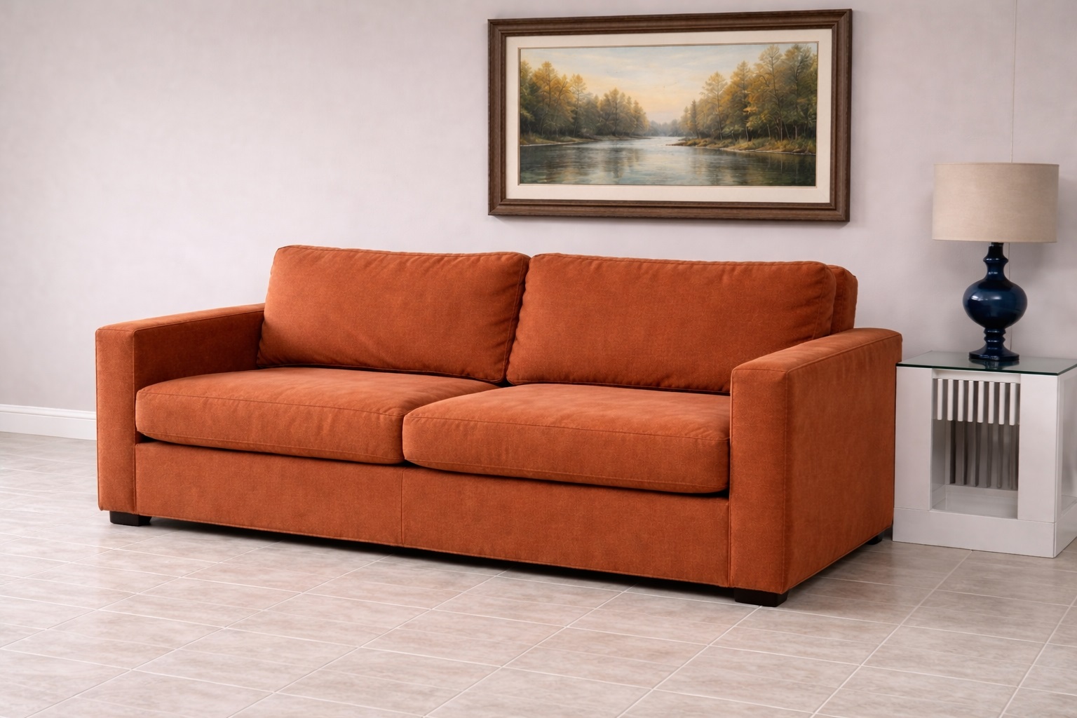 Antes: sof&aacute; antes da capa sob medida em sarja pr&eacute;-encolhida, tecido antigo marcado